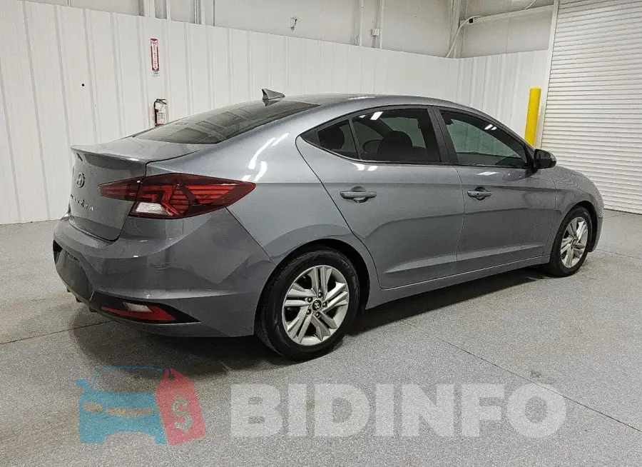 KMHD84LF1KU814733 Photo# 3
