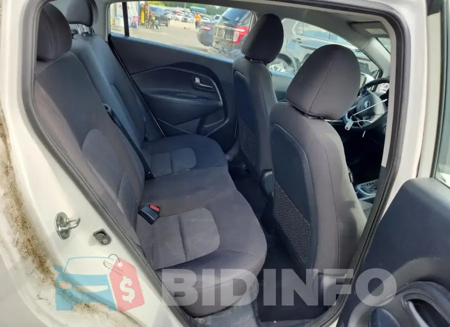 KNADM4A31G6663278 Photo# 10