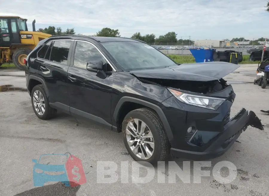2T3C1RFV8MW158234 Photo# 4