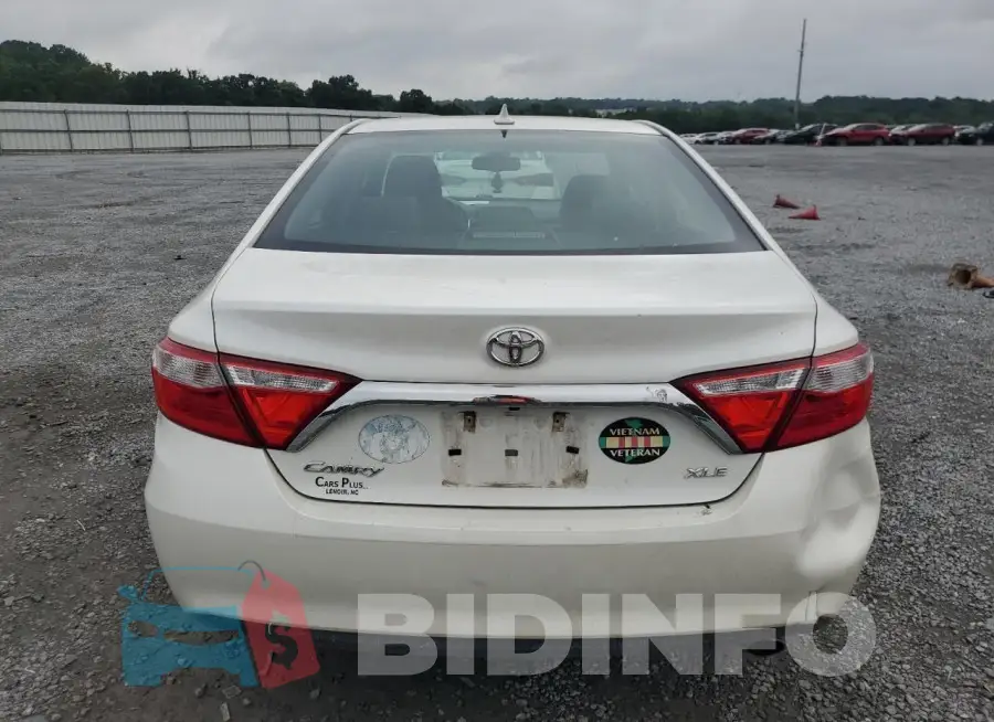 4T1BF1FK3HU722018 Photo# 6