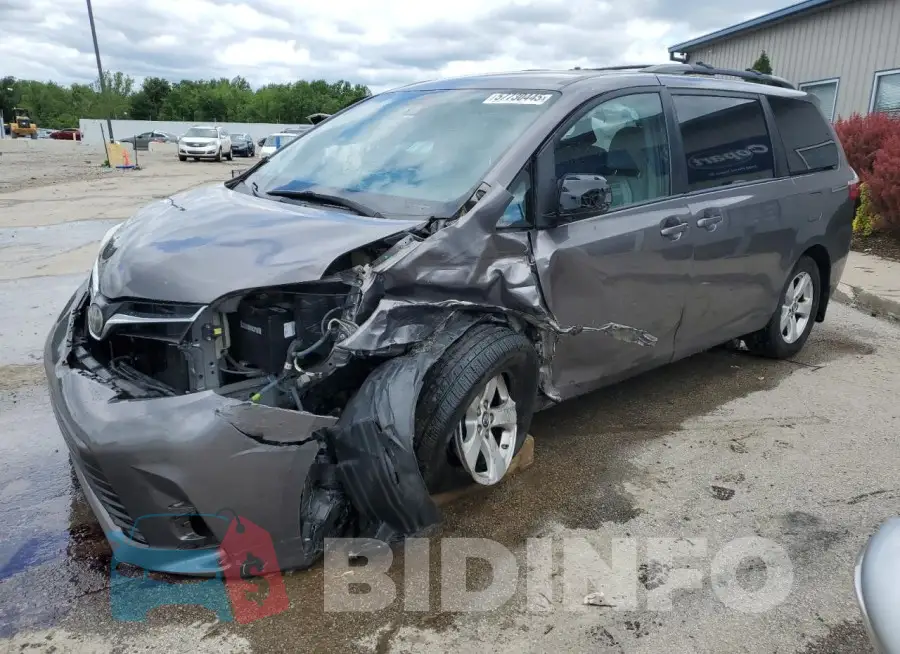 5TDKZ3DCXJS914758 Photo# 1