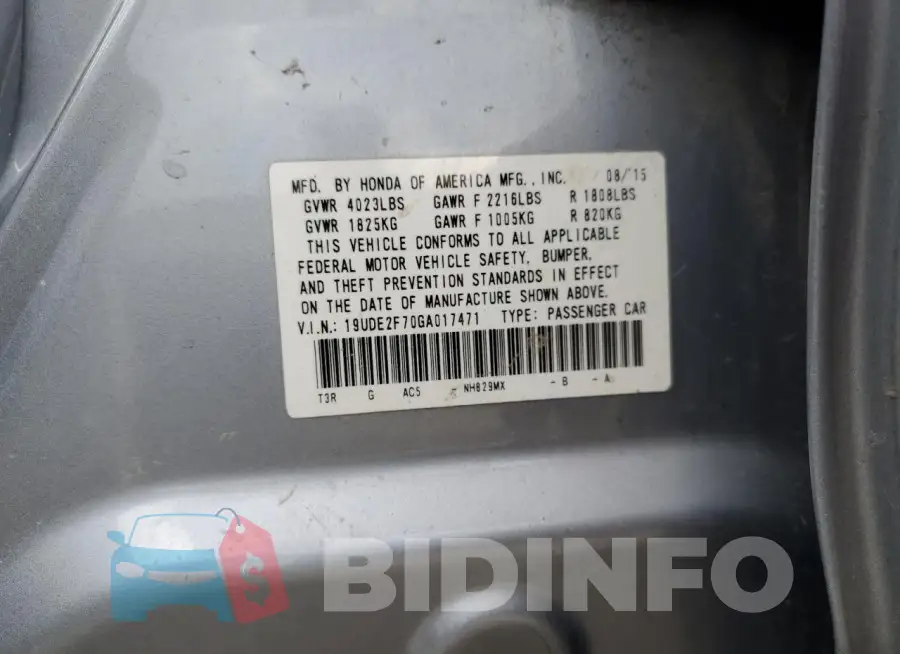 19UDE2F70GA017471 Photo# 12