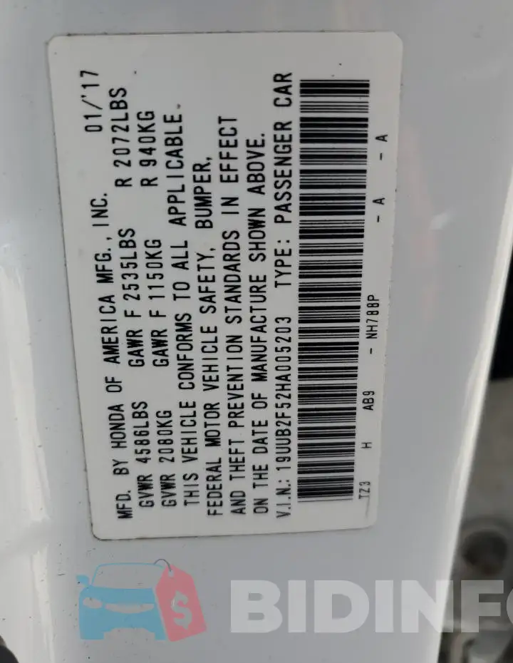 19UUB2F52HA005203 Photo# 13