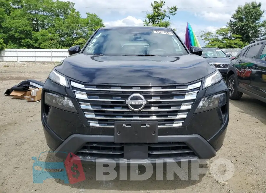 JN8BT3BB1RW172147 Photo# 5