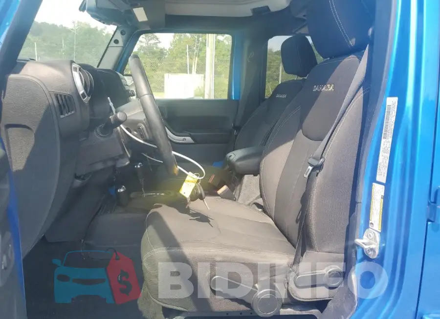 1C4BJWEG2GL274369 Photo# 7