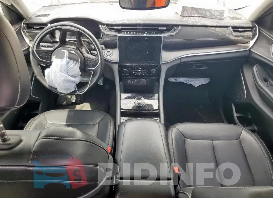 1C4RJGBG9N8568389 Photo# 8