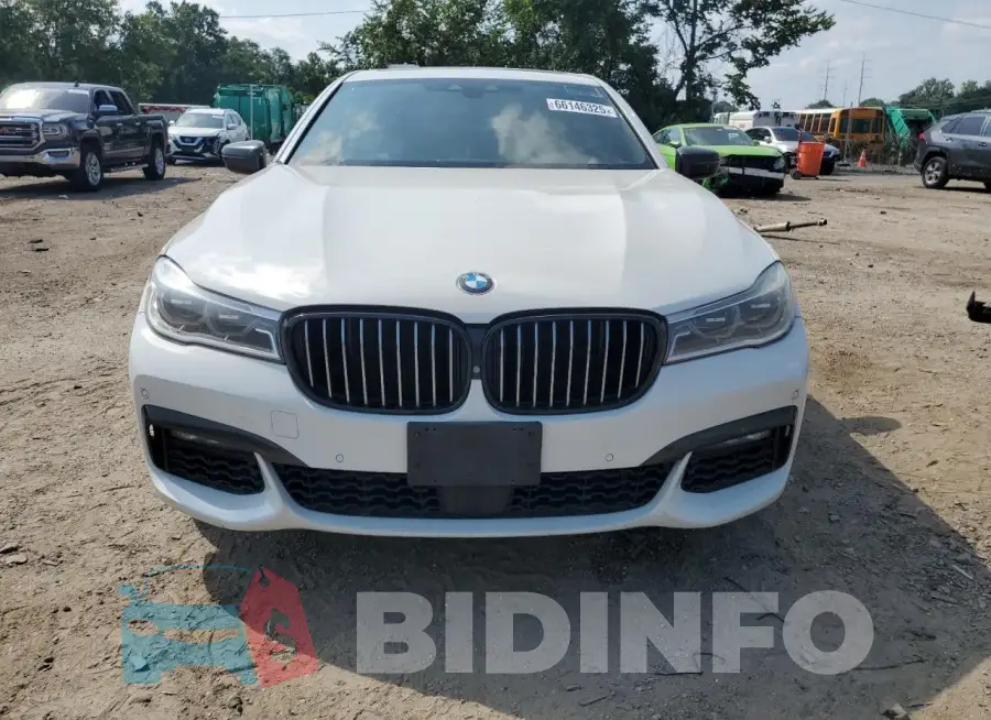 WBA7F2C5XHG422468 Photo# 5