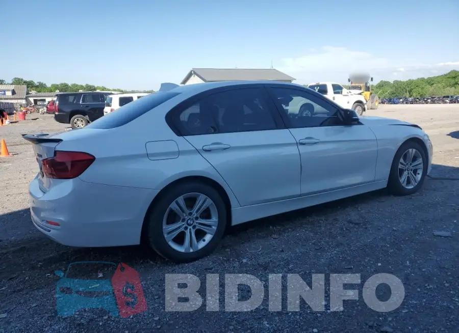 WBA8E3G55GNT77182 Photo# 3