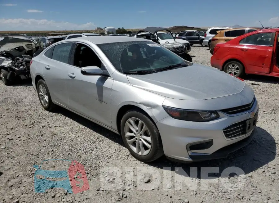 1G1ZD5ST7JF100488 Photo# 4