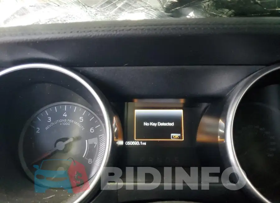 1FA6P8TH0J5153316 Photo# 9