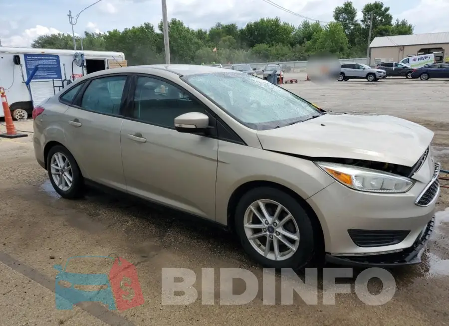 1FADP3F28GL352913 Photo# 4