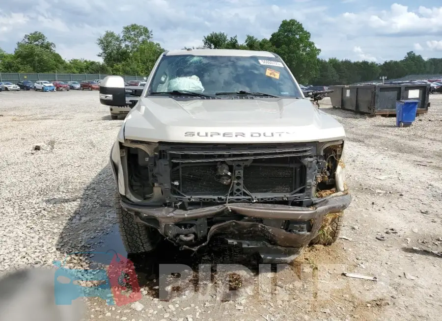 1FT7W2BT3HEF32213 Photo# 5