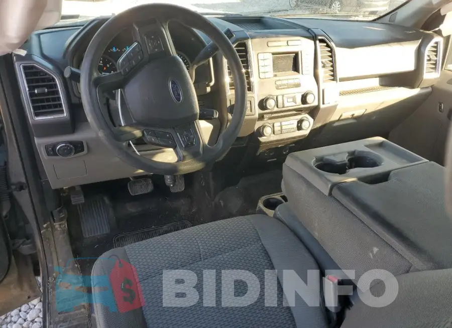 1FTFX1EF1GKF33773 Photo# 8