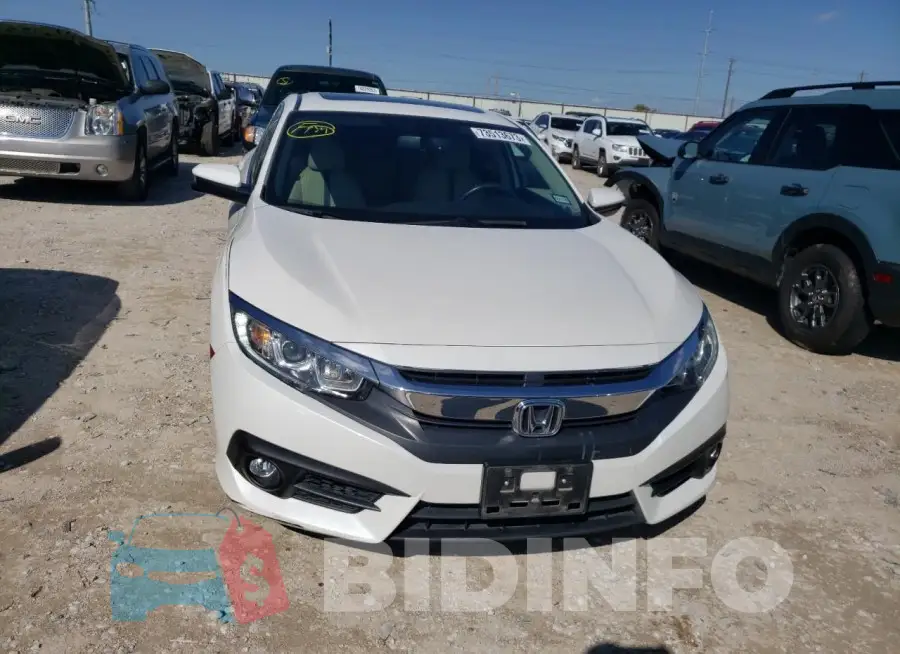 19XFC1F74HE029497 Photo# 5