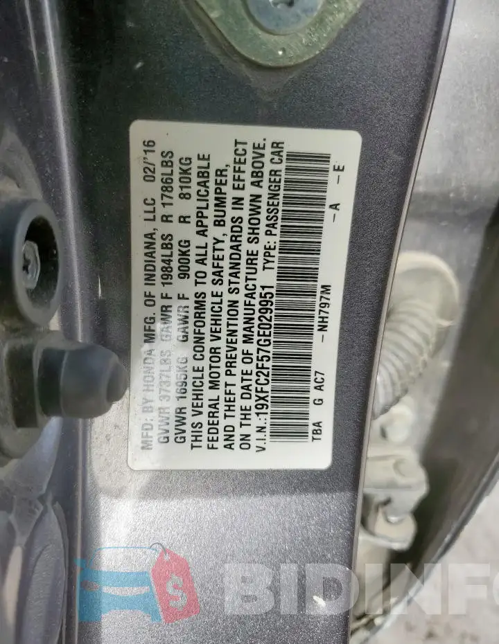 19XFC2F57GE029951 Photo# 12