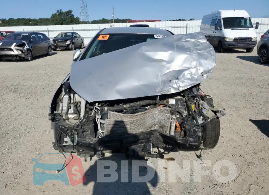 KMHE24L19GA040363 Photo# 5