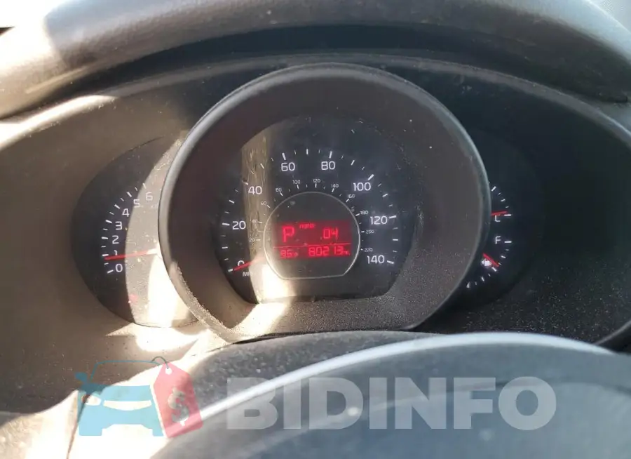 KNDJN2A26G7328283 Photo# 9