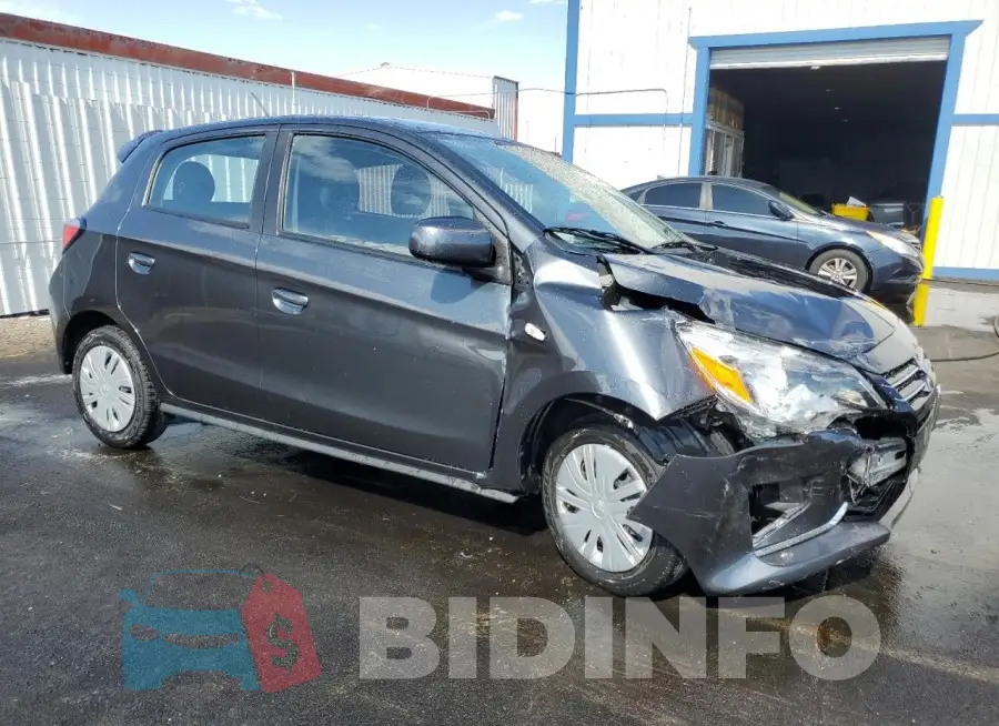 ML32AUHJ6RH008261 Photo# 4