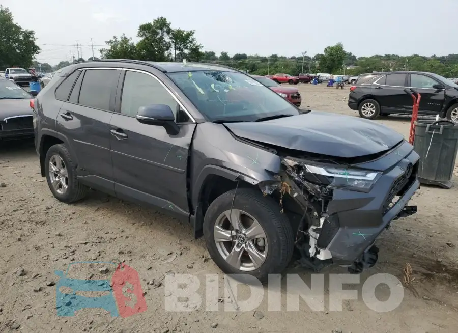 2T3RWRFV8NW131421 Photo# 4