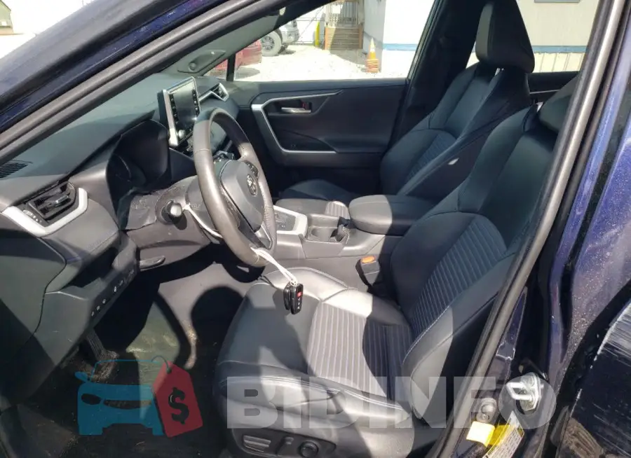 4T3E6RFV8MU010577 Photo# 7