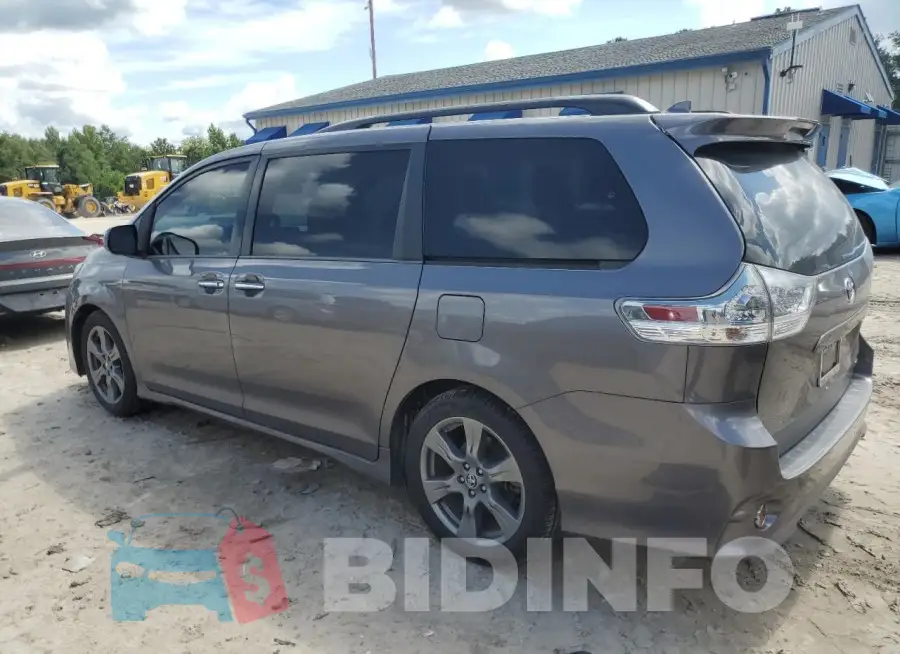 5TDXZ3DC5JS921882 Photo# 2