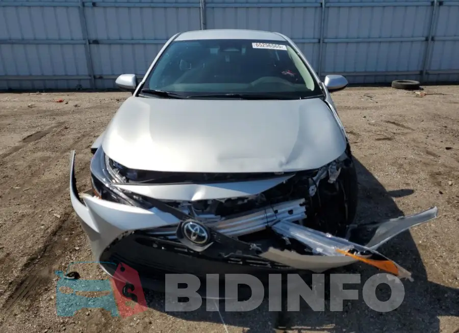 5YFB4MDE6SP297682 Photo# 5