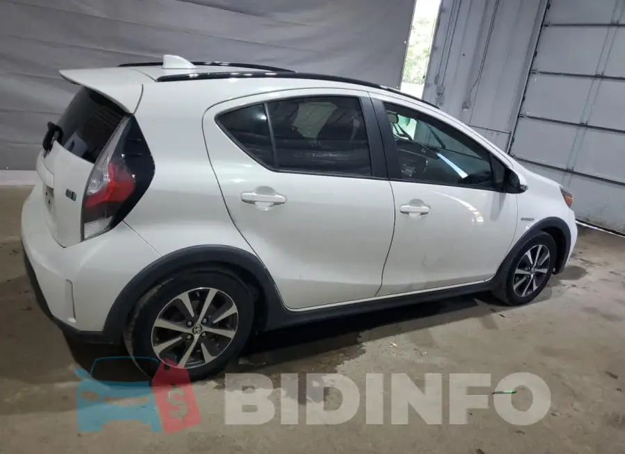 JTDKDTB37J1620135 Photo# 3