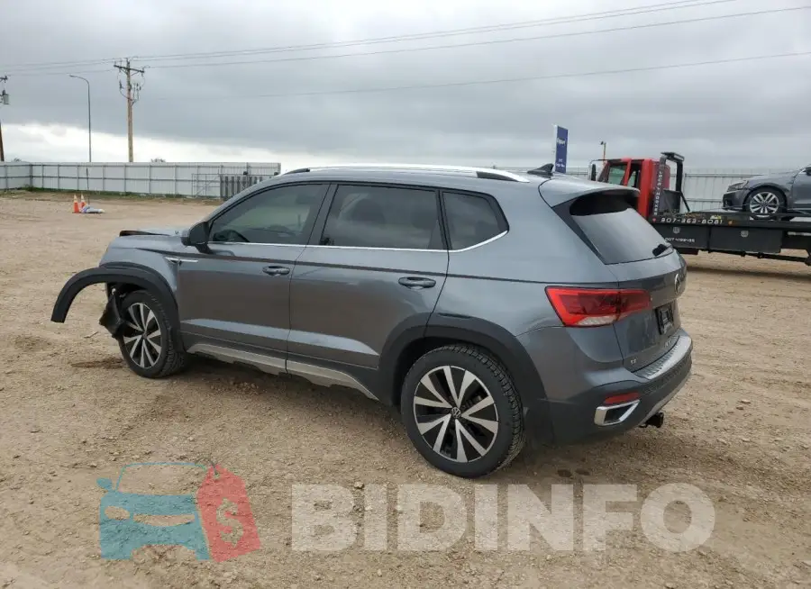 3VVPX7B24NM071709 Photo# 2