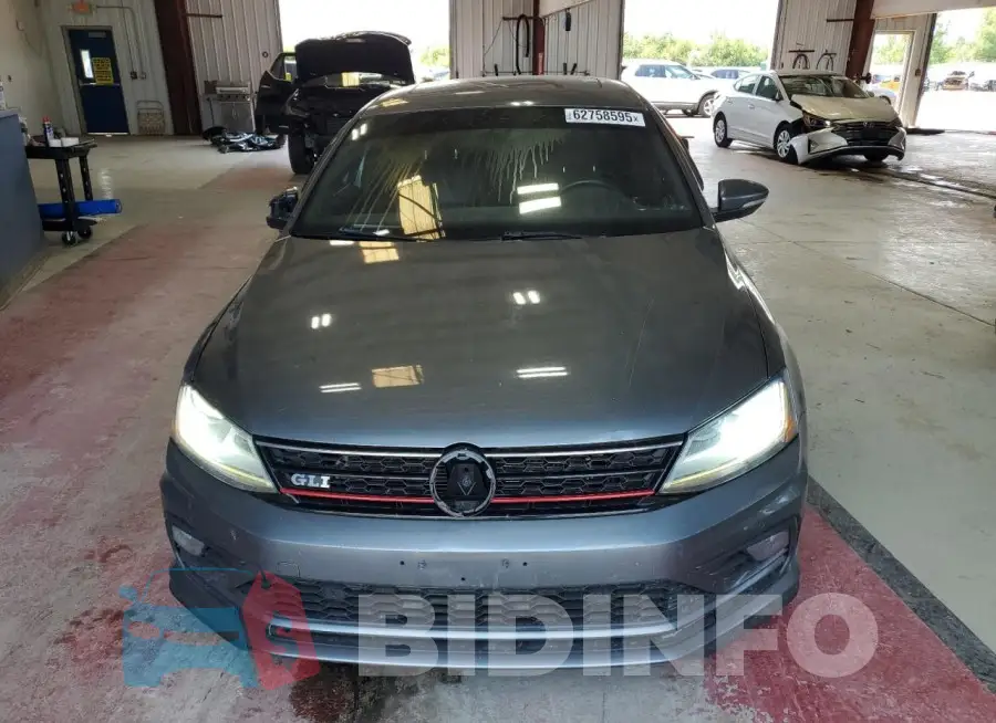 3VW5T7AJ5HM331482 Photo# 5