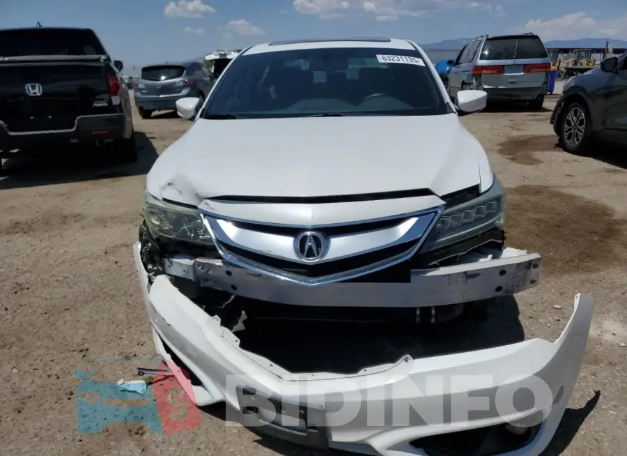 19UDE2F80GA014093 Photo# 5