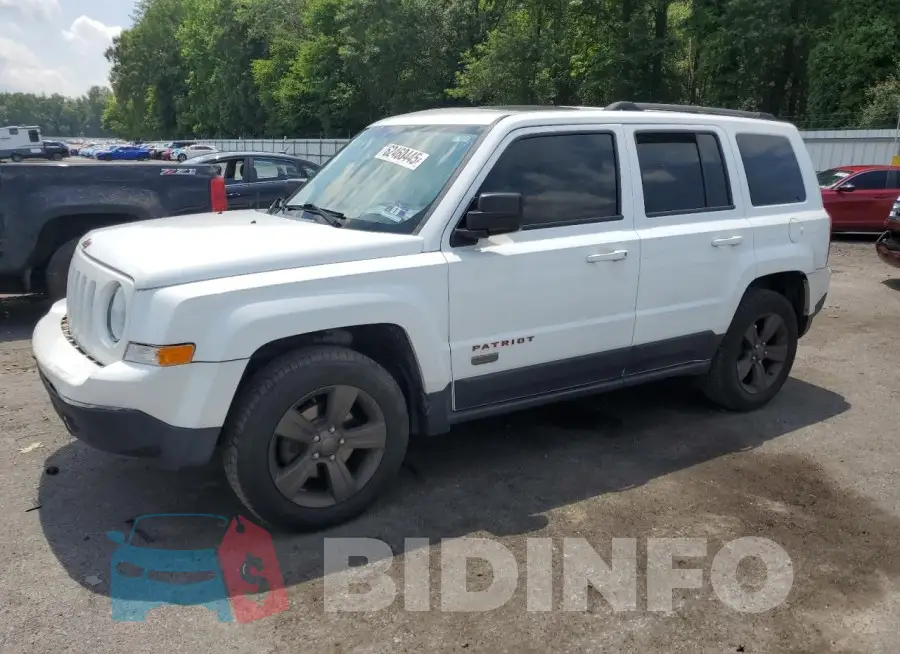 1C4NJPBB5HD169686 Photo# 1