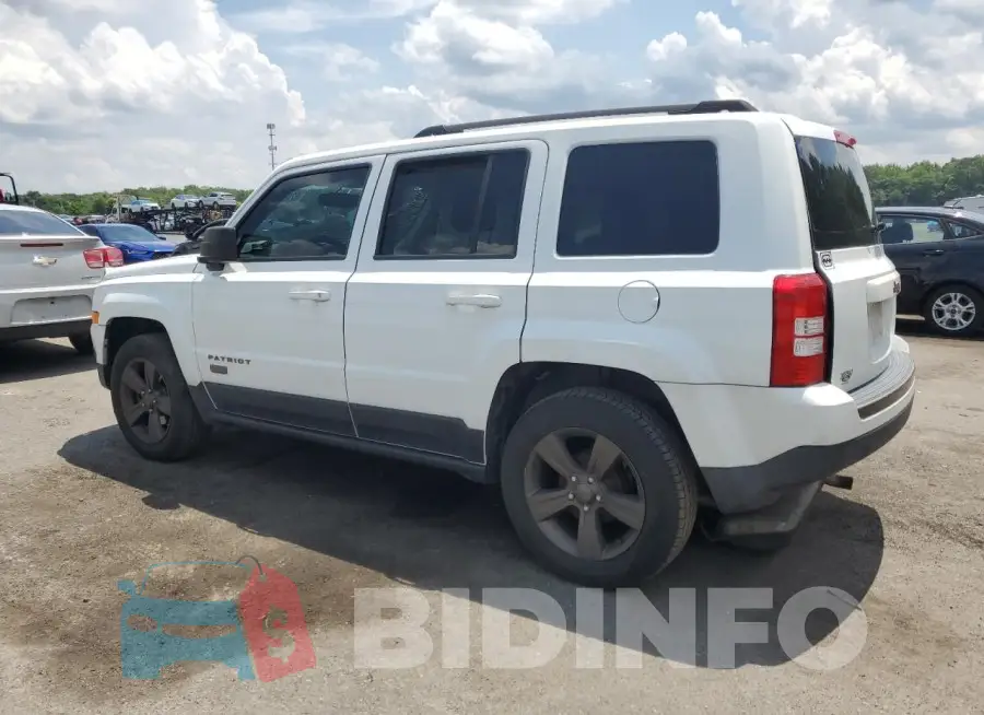 1C4NJPBB5HD169686 Photo# 2