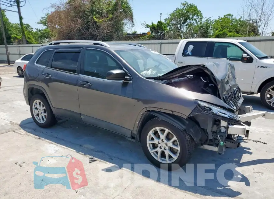 1C4PJLLB2JD542625 Photo# 4