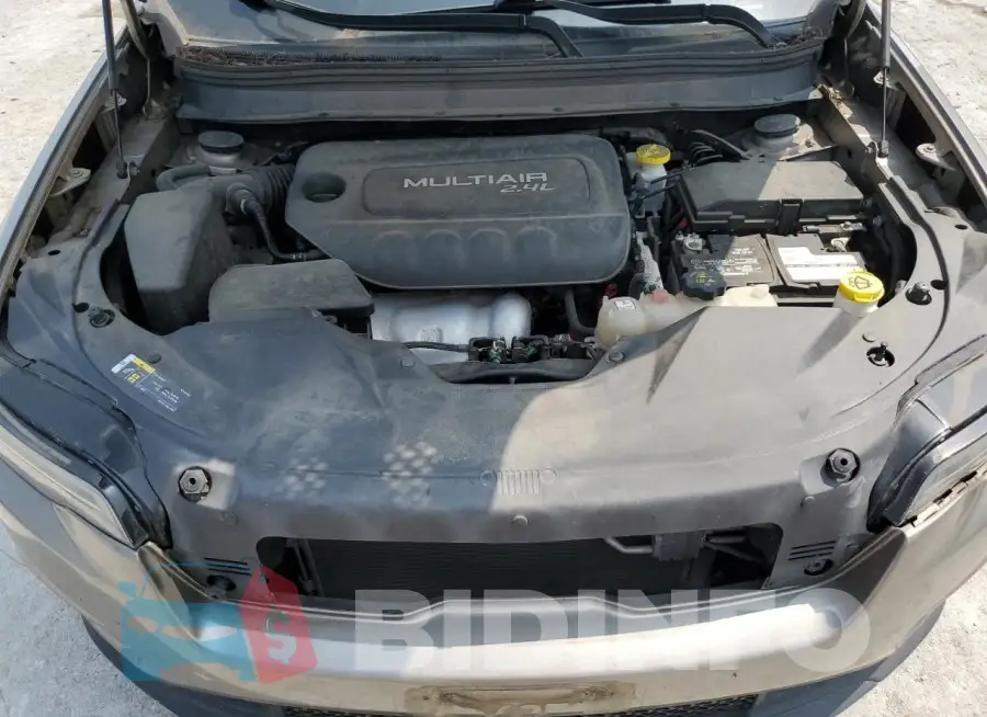 1C4PJLLB8KD201912 Photo# 12