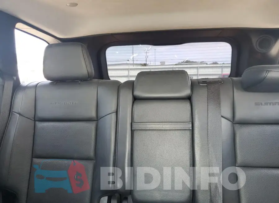 1C4RJFJG1HC811125 Photo# 10