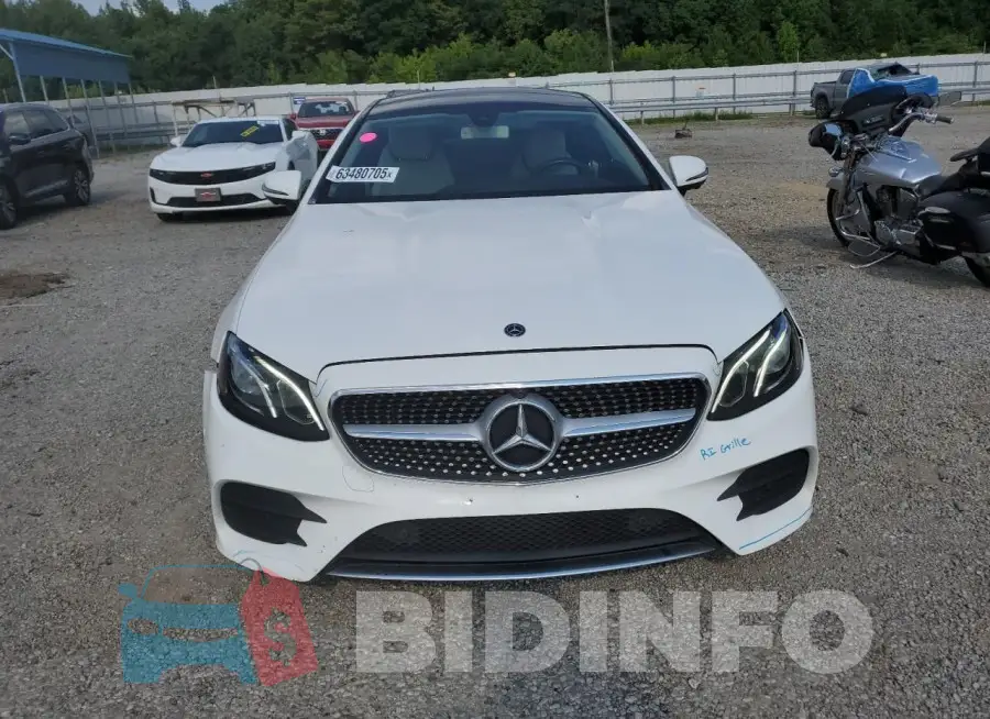 WDD1J6HB6KF114844 Photo# 5