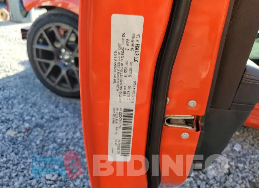 2C3CDXCT0KH517950 Photo# 13