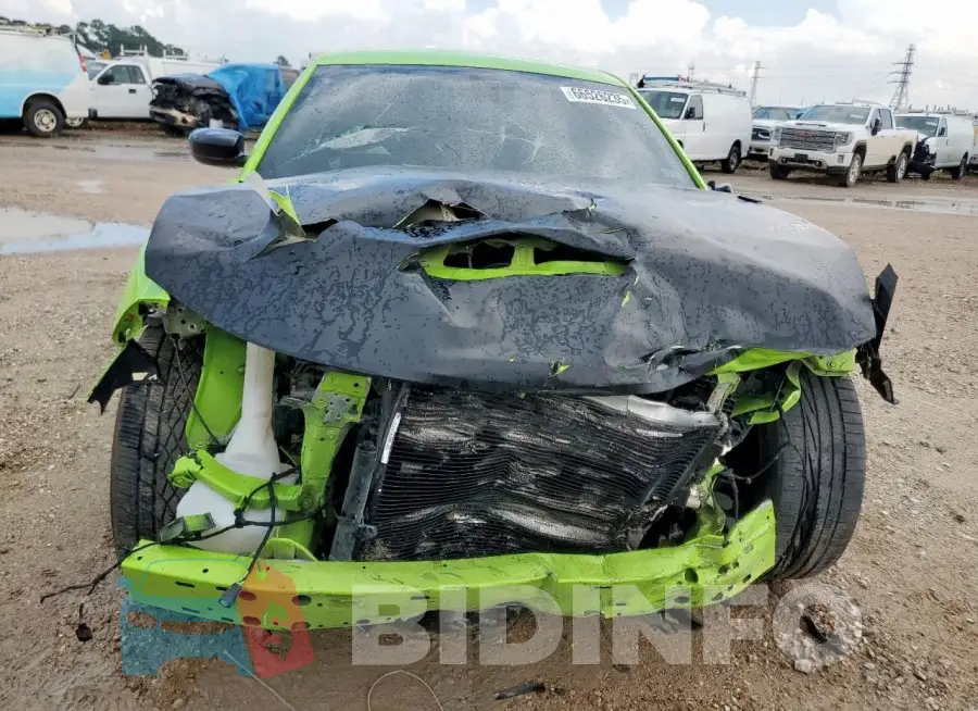 2C3CDXGJ4PH572143 Photo# 5