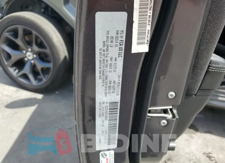 2C3CDXHG2KH558639 Photo# 12