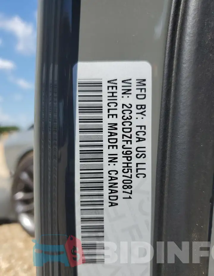 2C3CDZFJ9PH570871 Photo# 13