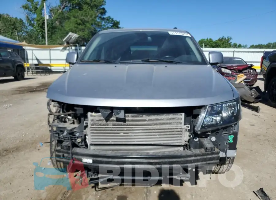3C4PDCGB3LT269886 Photo# 5