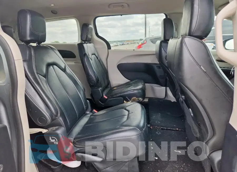 2C4RC1DG0LR157680 Photo# 11