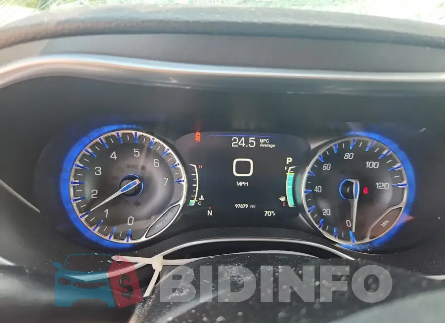 2C4RC1GG3LR112812 Photo# 9