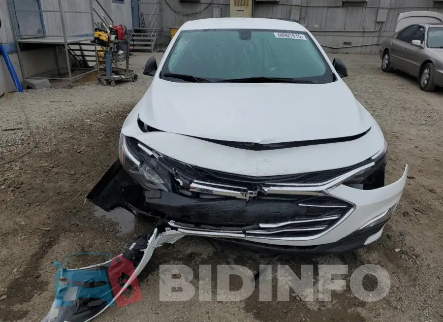 1G1ZB5ST5NF190963 Photo# 5