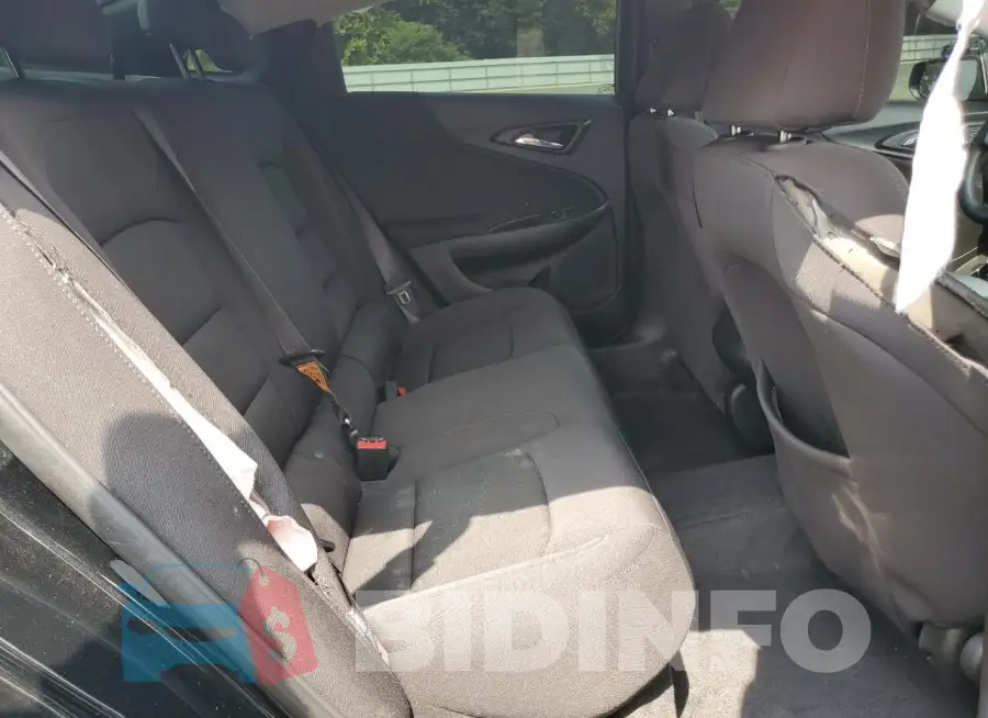1G1ZG5ST8RF190169 Photo# 10