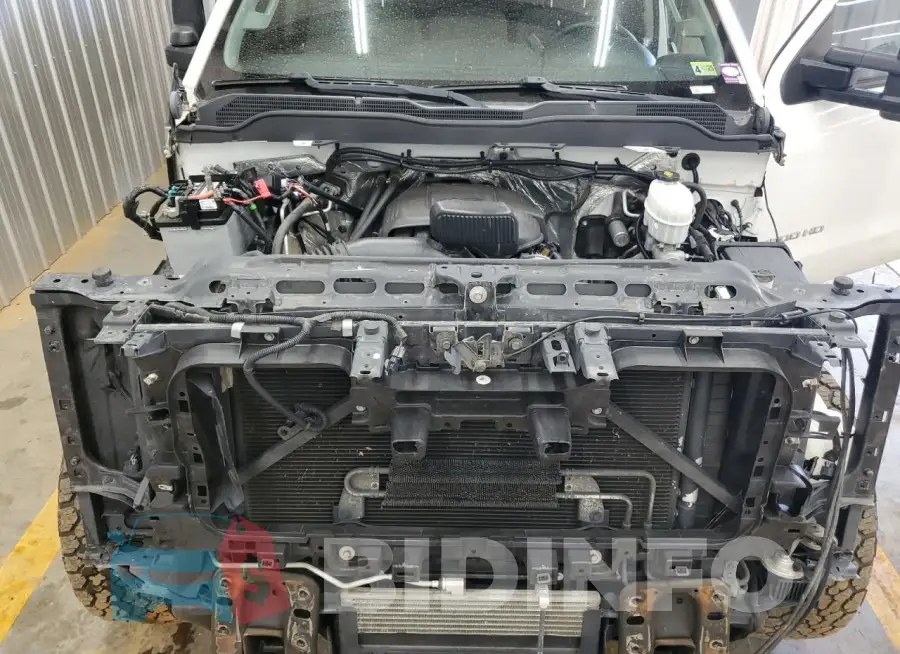 1GC2KUEG5JZ337082 Photo# 11