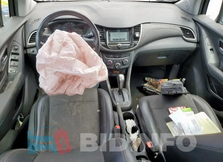 3GNCJLSB7HL237424 Photo# 8