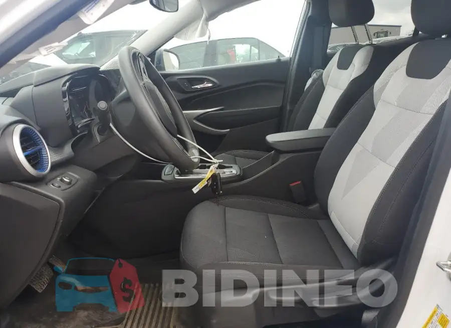 KL77LFEP1SC118085 Photo# 7