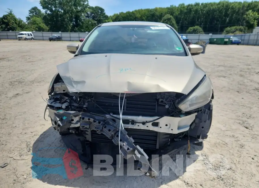 1FADP3F24GL201499 Photo# 5