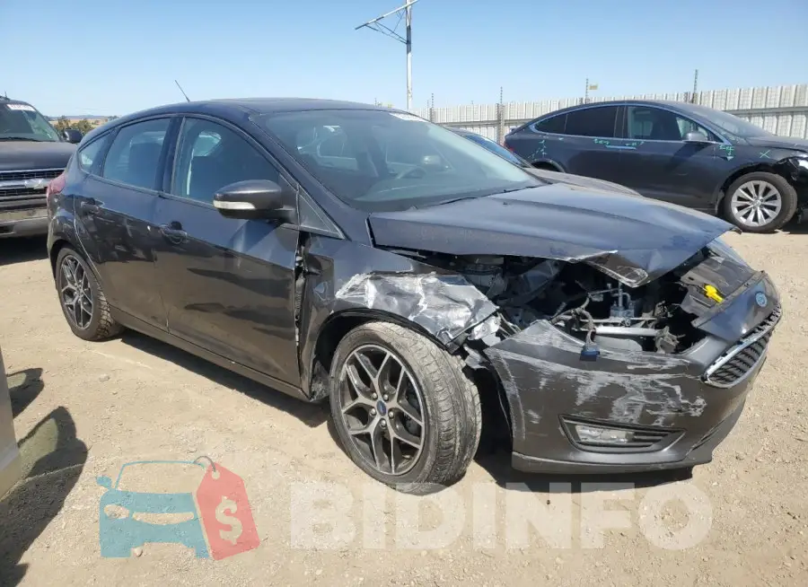 1FADP3M2XJL293616 Photo# 4